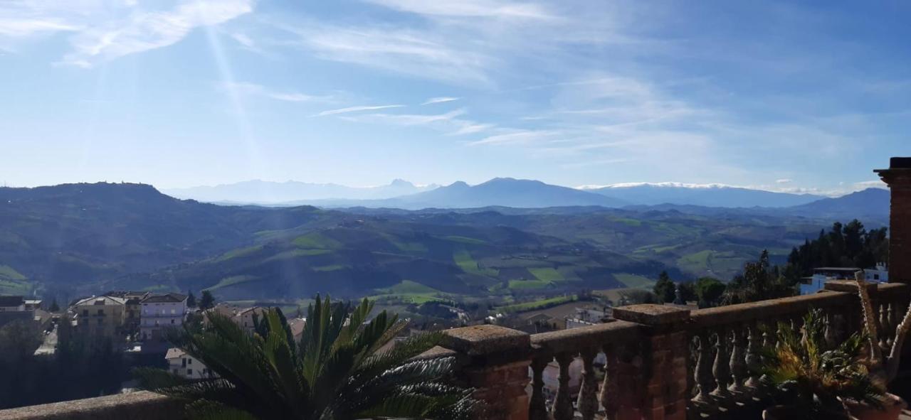 B&B Leopardi Montefiore dellʼAso المظهر الخارجي الصورة